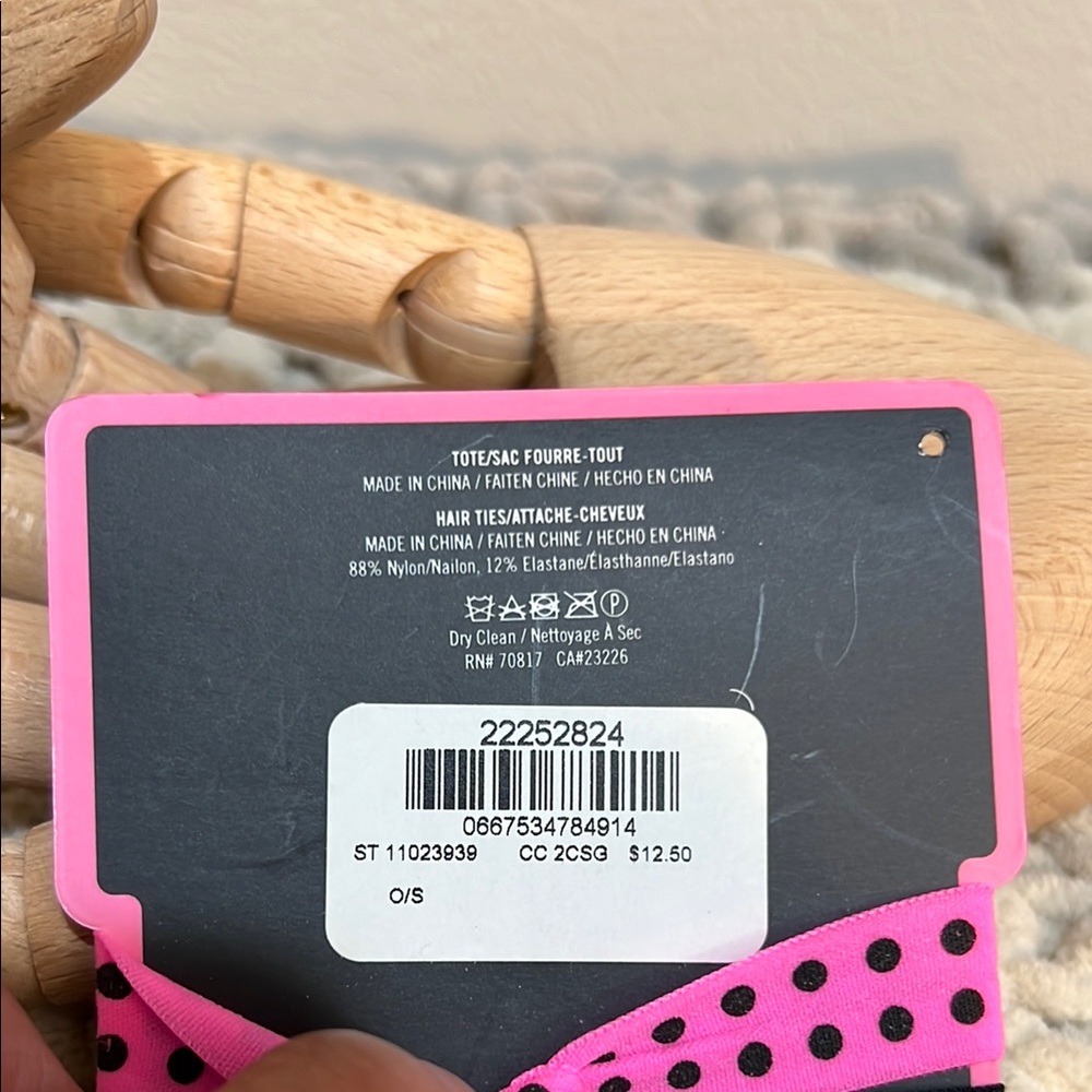 Victoria's Secret Sport Polka Dot Hair Ties - Picture 4 of 5